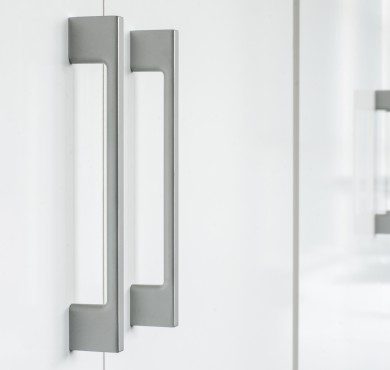 Door handles for storage units