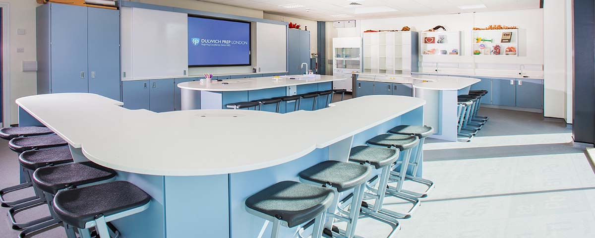 Dulwich Prep School London Hot Corner Science Laboratory Image