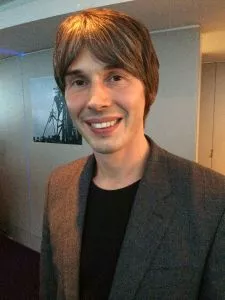 Prof Brian Cox